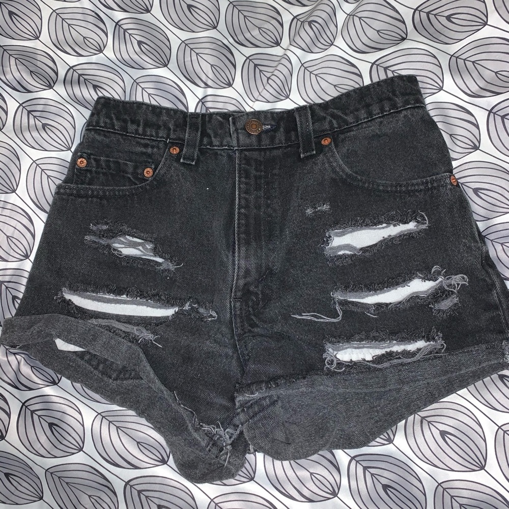 Vintage look Levi’s shorts